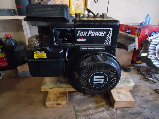 5 hp Briggs and Stratton engine 5 hp Briggs motor