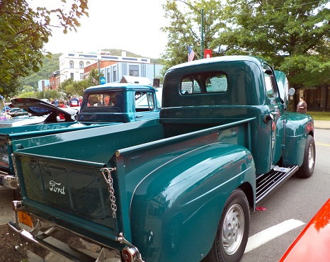 1948 Ford F series pickup