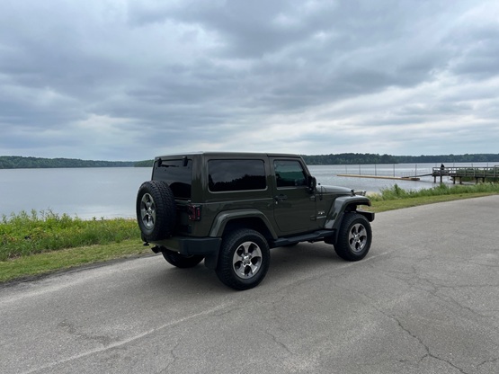2016 Jeep Wrangler Sahara Tank Green