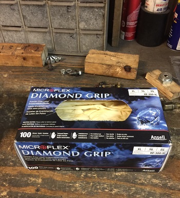 DiamondGrip powder free latex glovesr best gloves for automotive repair