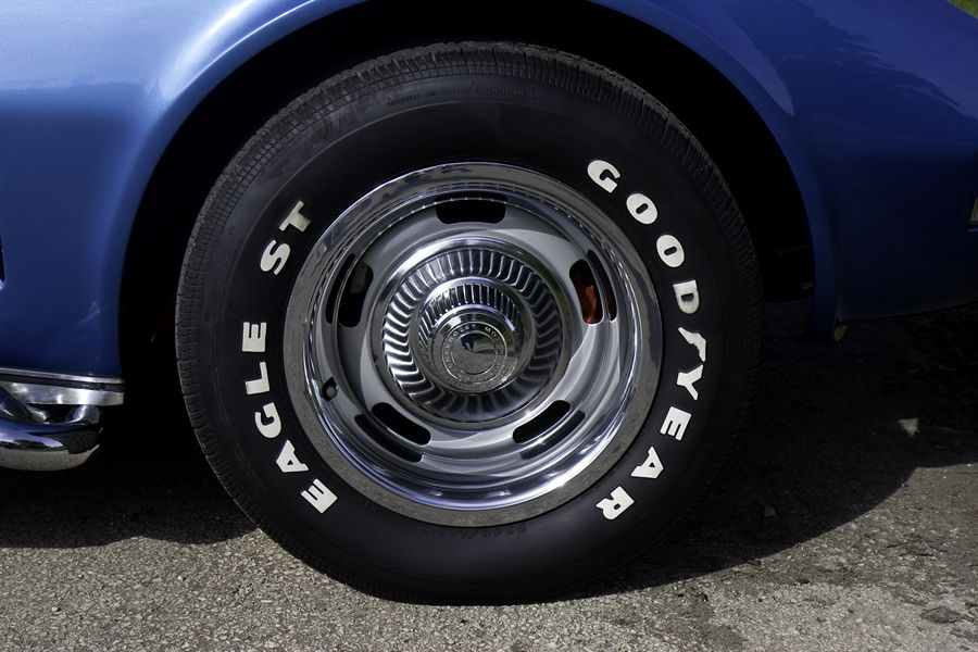 Classic Car Tires Raised White Letter Tires For Classic Cars