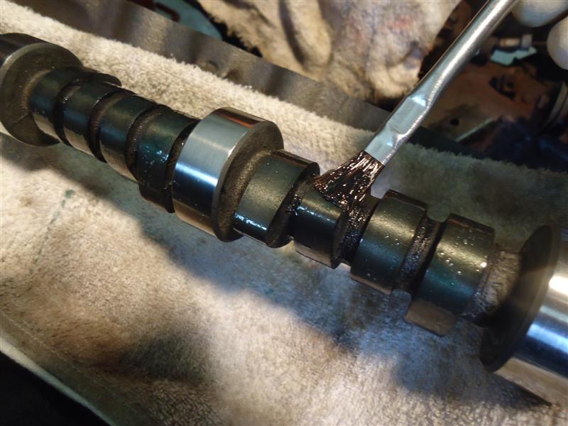 Camshaft Installation.