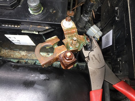 Ford Edge replace battery terminal replace positive battery terminal