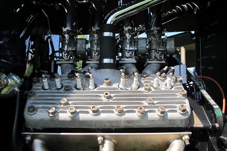 Flathead Ford V8 performance Flathead Ford with dual spark plugs
