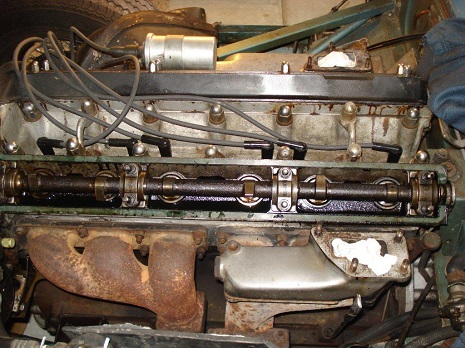 1968 Jaguar XKE engine exhaust camshaft Jaguar XKE engine