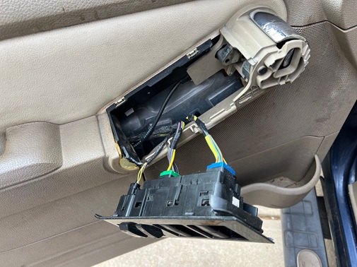 Explorer Sport Trac master window switch