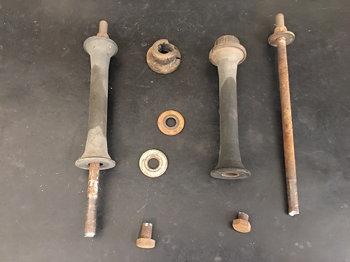 old stabilizer links removed from vehicle sway bar link replacement