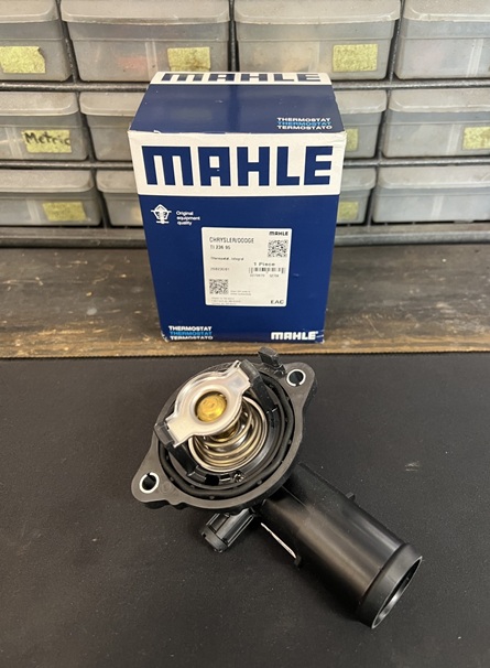 Mahle Ti23695 thermostat for 3.6L Jeep