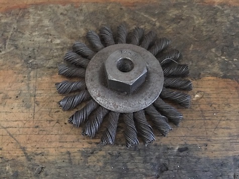 twist knot wire wheel for paint removal stripping car paint by hand