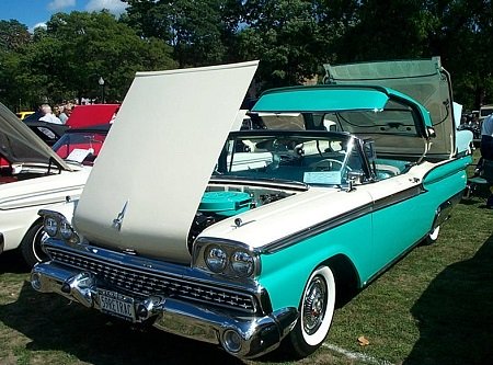 first retractable hardtop