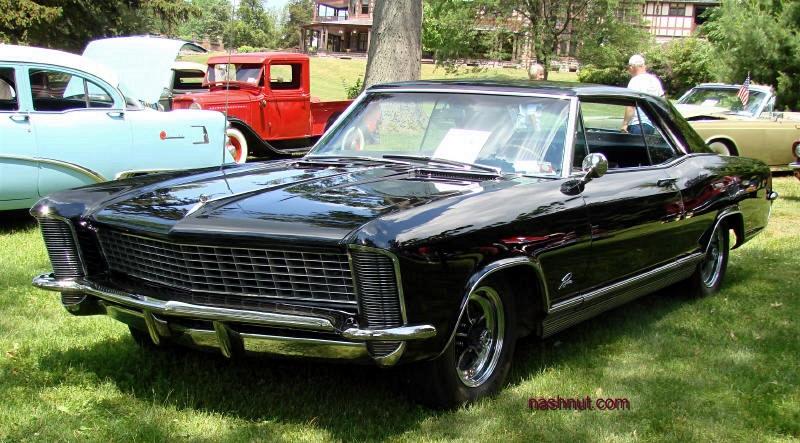 1965 Buick Riviera is a good classic car to restore best classic cars to restore