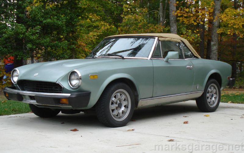 Fiat Spider 2000 maintenance affordable classic cars