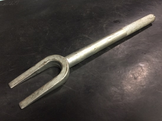 ball joint fork removal tool