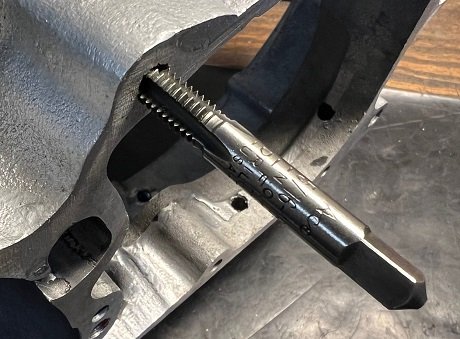 difference between tap and thread chaser cleaning vs tapping bolt threads