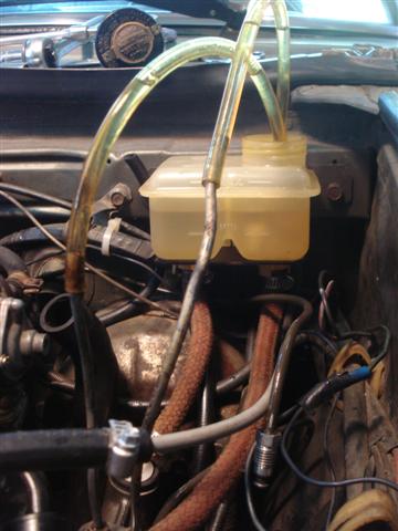 Fiat Spider master cylinder bleeding Fiat Spider brakes