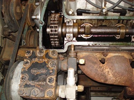 Jaguar XKE twin cams