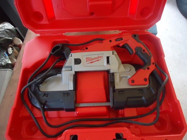 Milwaukee portable band saw Best Way To Cut Sheet Metal