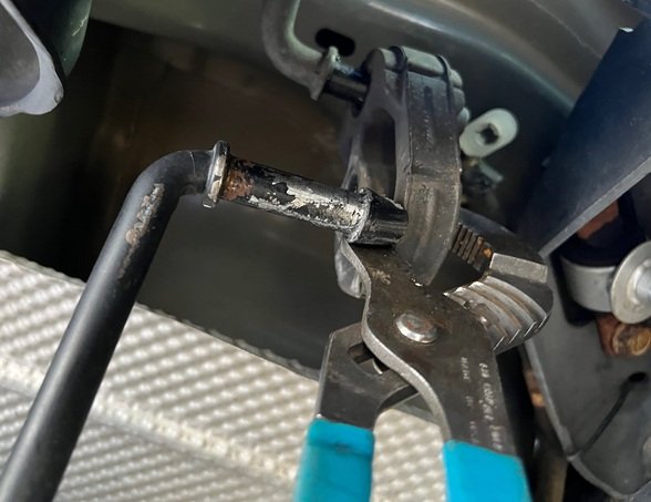 exhaust rubber insulators