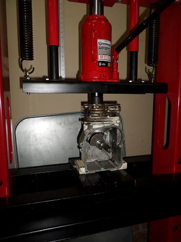 remove stuck piston from engine remove frozen piston from small engine