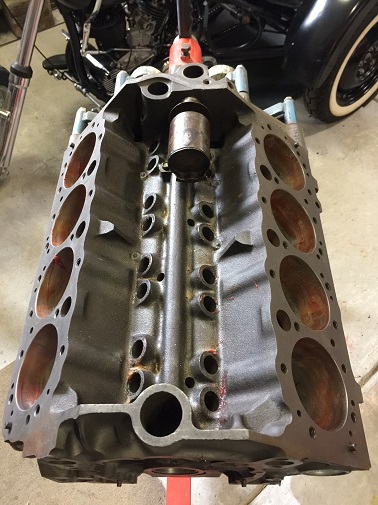 gen-one small-block Chevy with road draft tube Chevy V8 with road draft tube